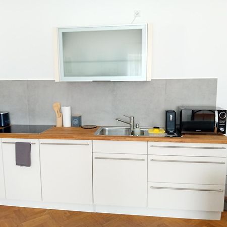 Lind-Appartments Филах Екстериор снимка
